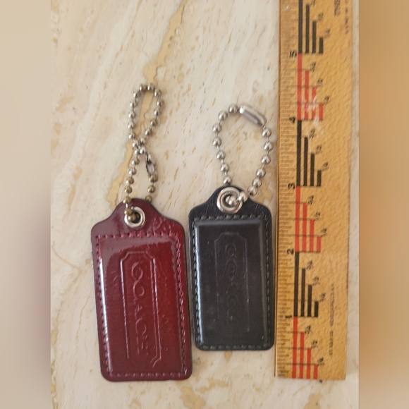 XL Coach Tag Set - Picture 2 of 7